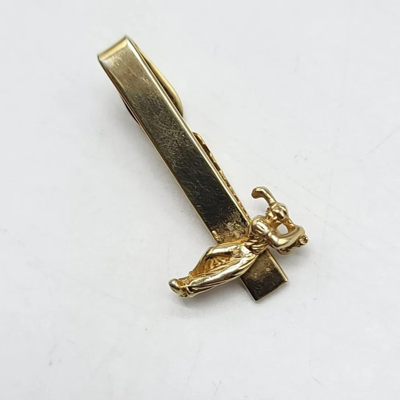 Shields Gold Tone Golf Golfer Swing Figurine Tie Clip Vintage - Picture 2 of 4